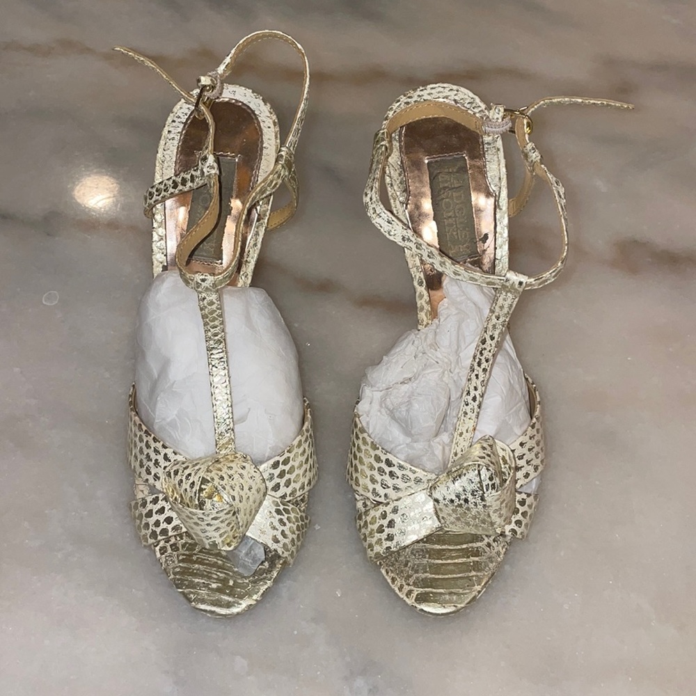 Badgley Mischka White/Gold Snake Print Heels